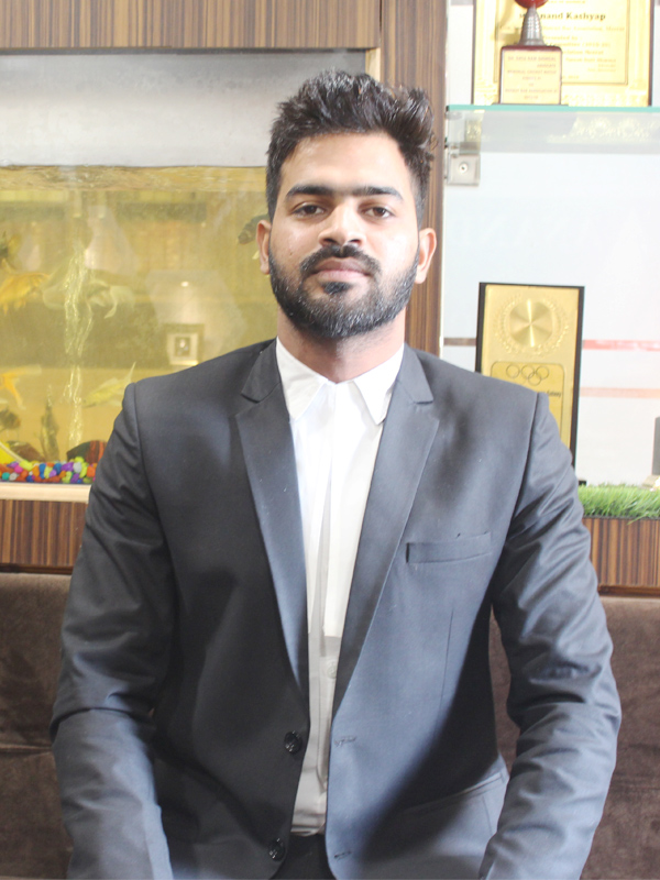 01 advisors